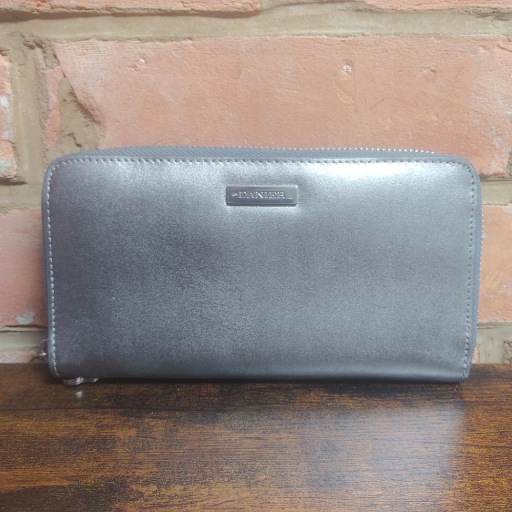 Danier Large Silver Leather Travel Wallet